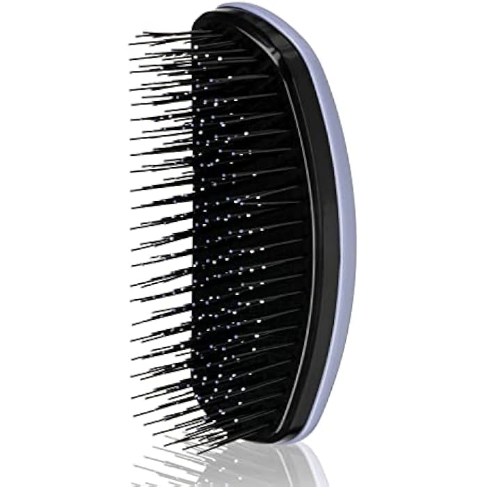 Titania Germany Black & Blue Detangling Hair Brush - Image 3